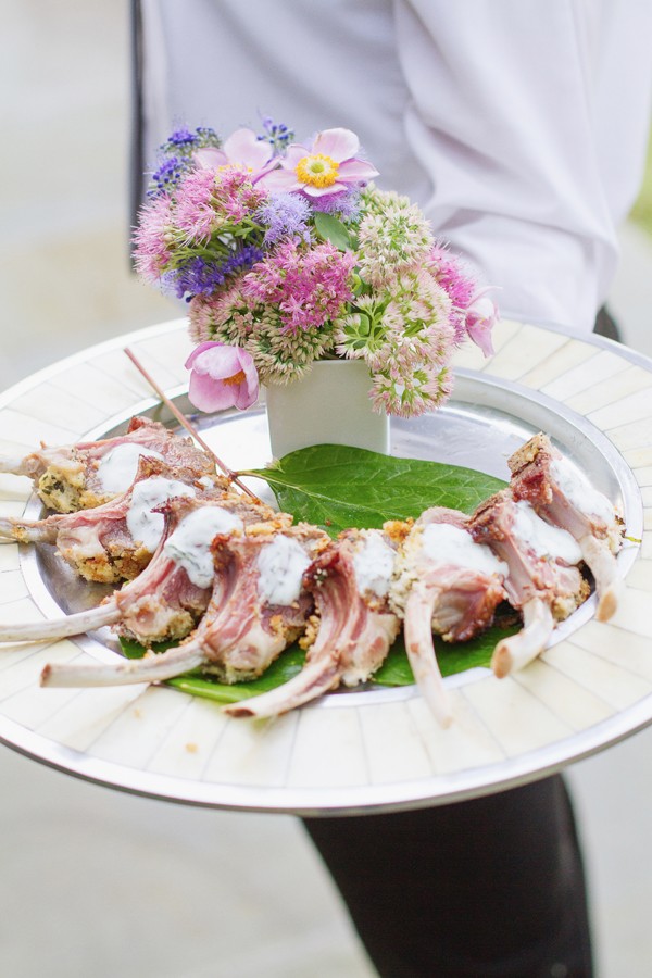 elegant-backyard-hudson-river-wedding