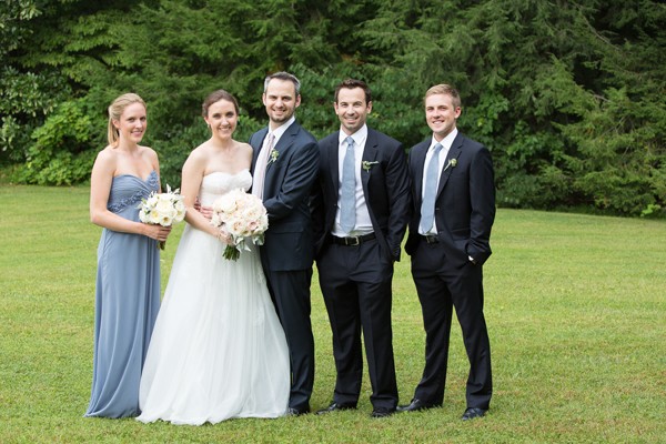 elegant-backyard-hudson-river-wedding