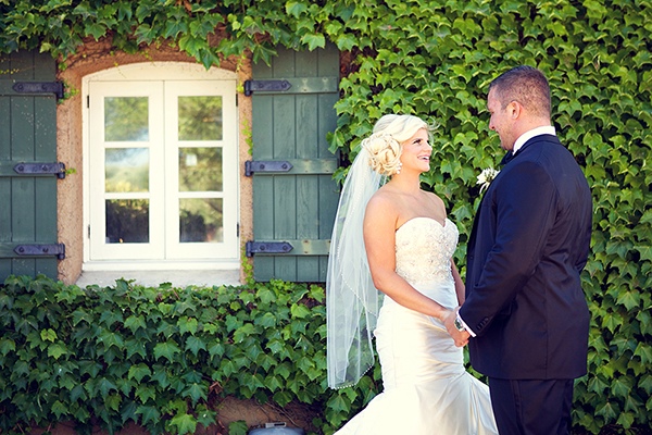 flawless-floral-wedding-at-the-viansa
