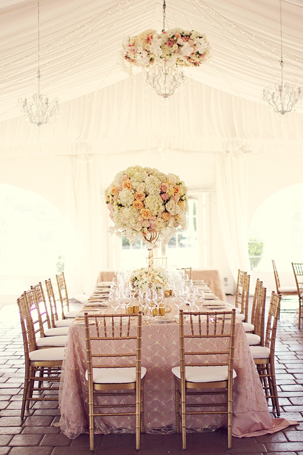 flawless-floral-wedding-at-the-viansa