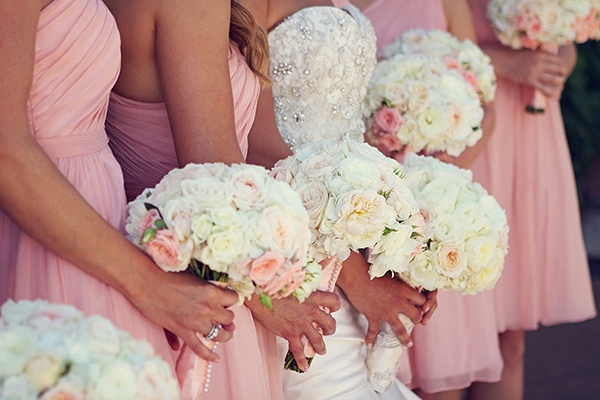 flawless-floral-wedding-at-the-viansa