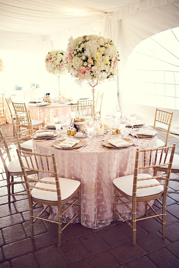 flawless-floral-wedding-at-the-viansa