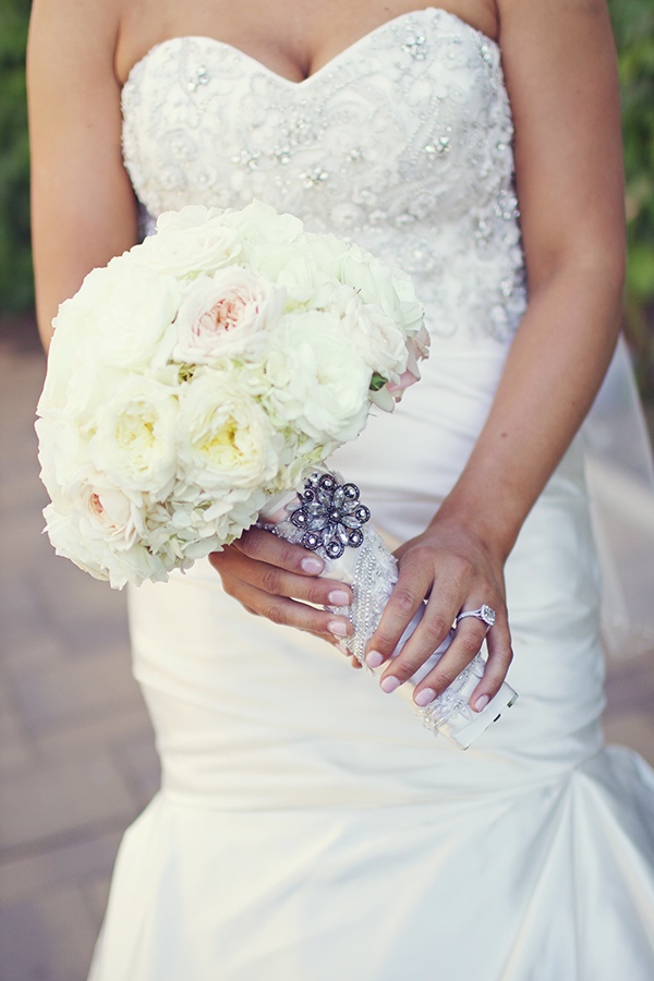 flawless-floral-wedding-at-the-viansa