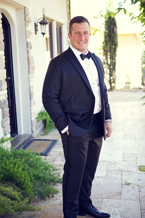 flawless-floral-wedding-at-the-viansa