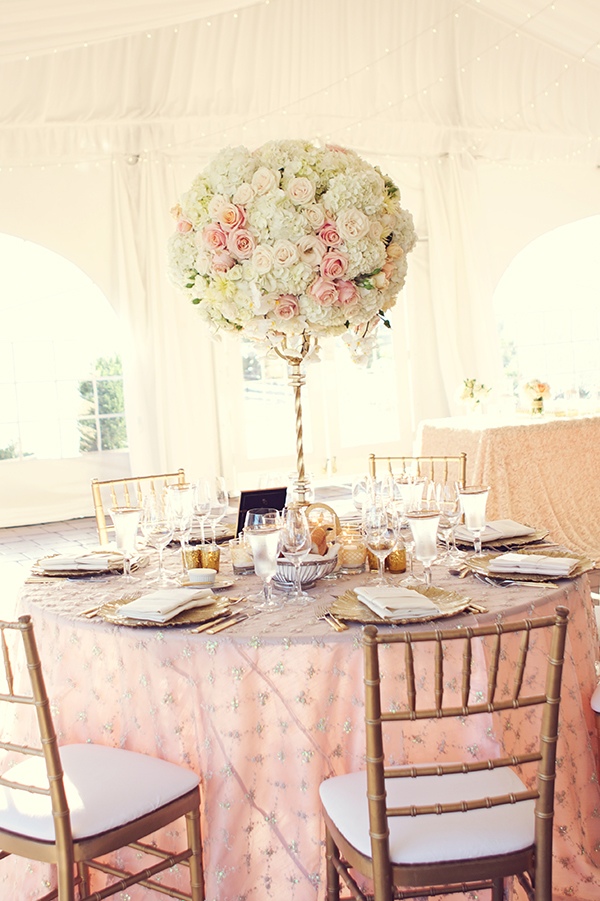 flawless-floral-wedding-at-the-viansa