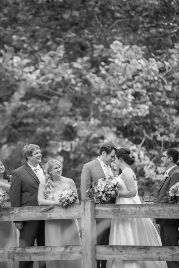 green-garden-party-wedding