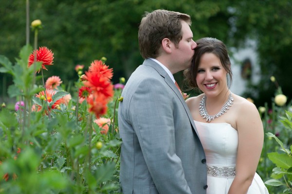 green-garden-party-wedding