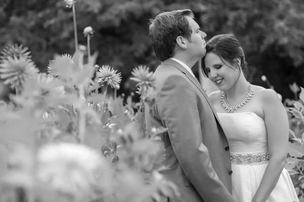 green-garden-party-wedding