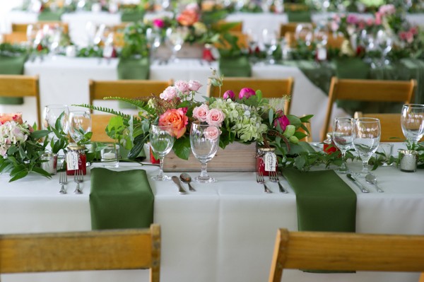 green-garden-party-wedding