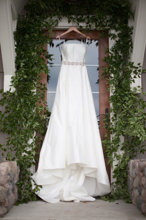 green-garden-party-wedding