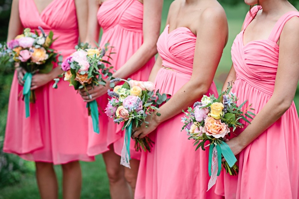 how-to-color-coordinate-your-wedding-day