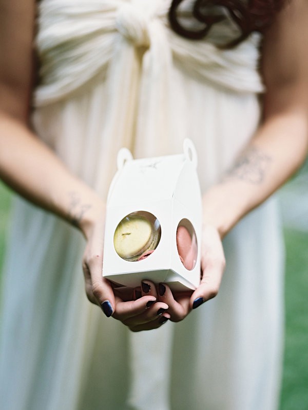 intimate-garden-wedding