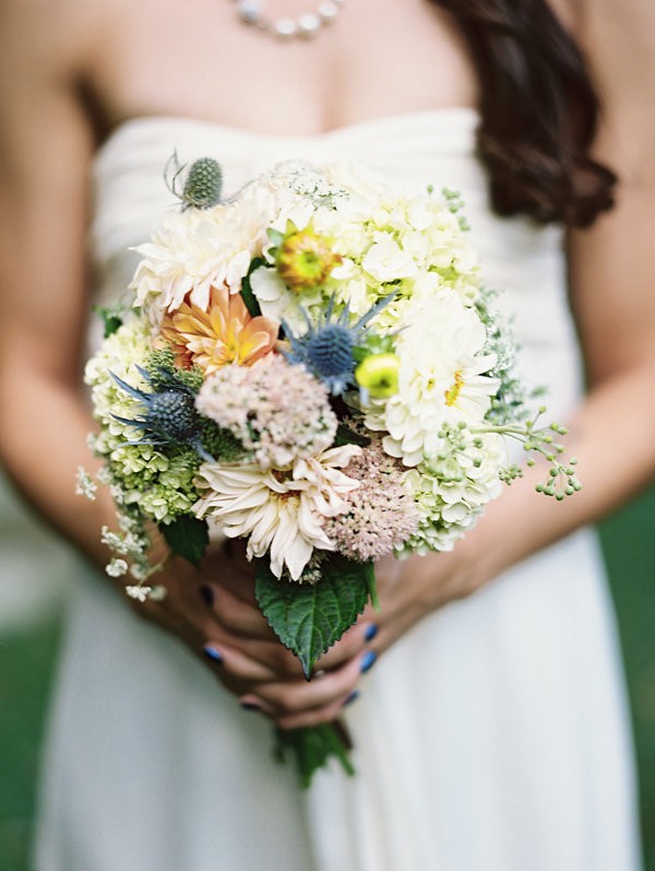 intimate-garden-wedding
