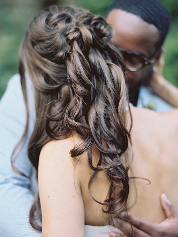 intimate-garden-wedding