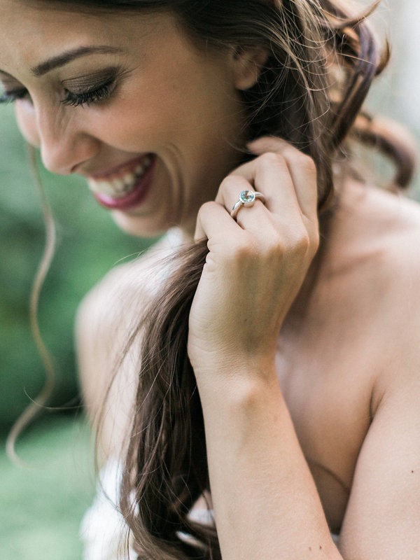 intimate-garden-wedding