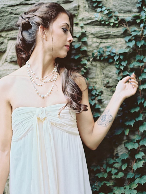 intimate-garden-wedding