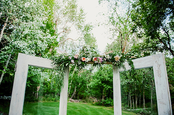 lovely-woodland-bridal-shower