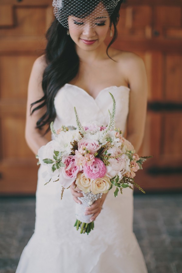 pastel-wedding-at-casa-real-at-ruby