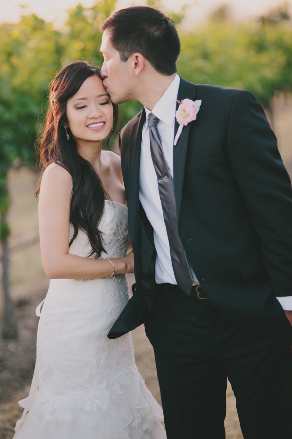 pastel-wedding-at-casa-real-at-ruby