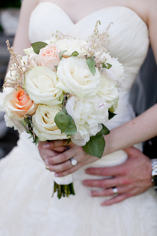 white and cream rose bouquet
