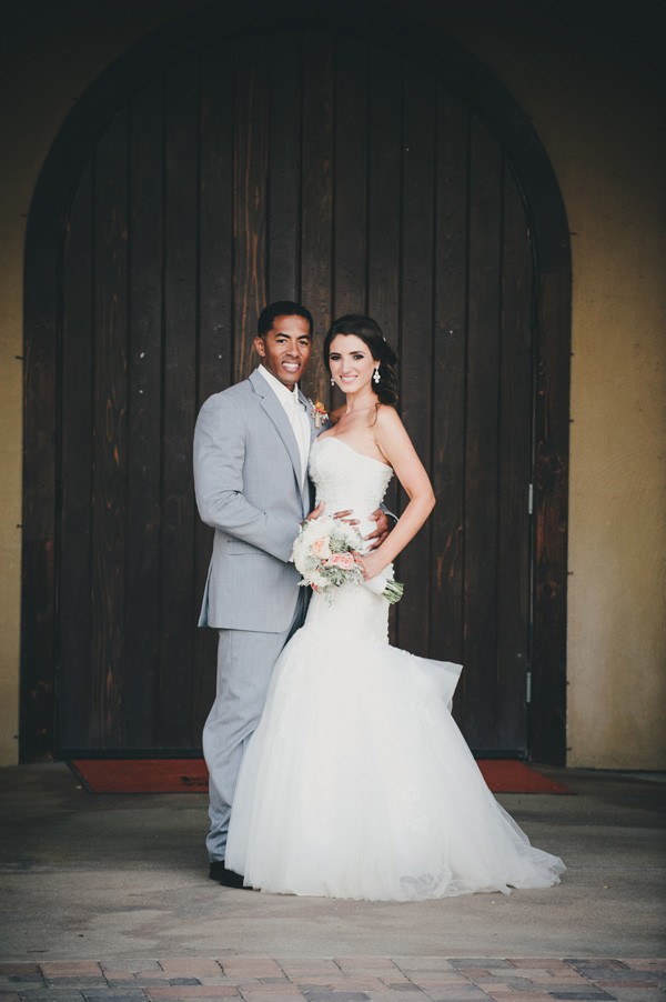pink-and-grey-vineyard-wedding-under-15k
