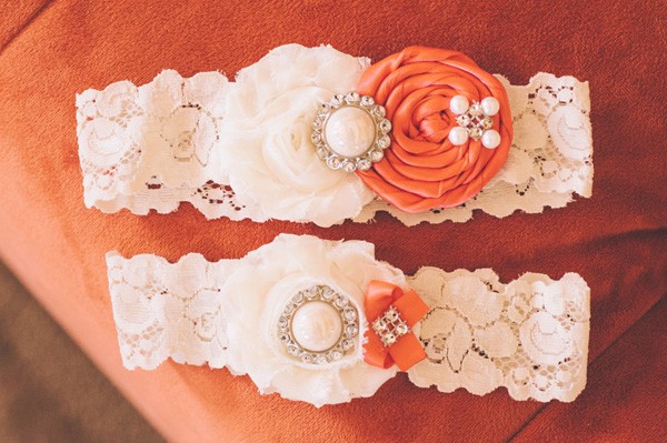 pink-and-grey-vineyard-wedding-under-15k