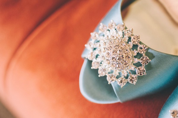 pink-and-grey-vineyard-wedding-under-15k
