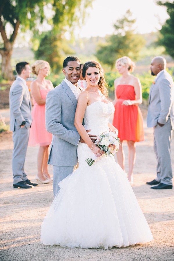 pink-and-grey-vineyard-wedding-under-15k