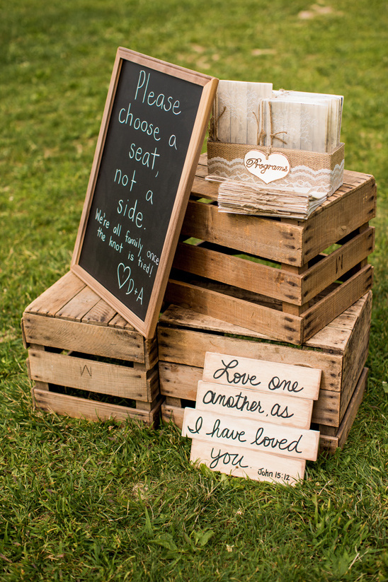 shipping crate wedding sign display