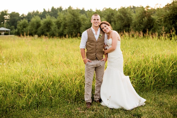 pink-and-peach-barn-wedding