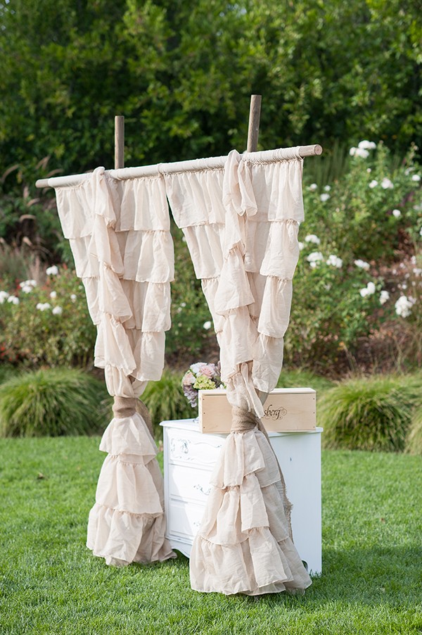 pink-rustic-wedding-in-calistoga
