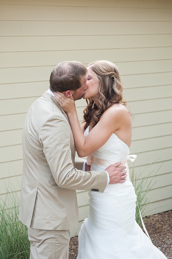 pink-rustic-wedding-in-calistoga