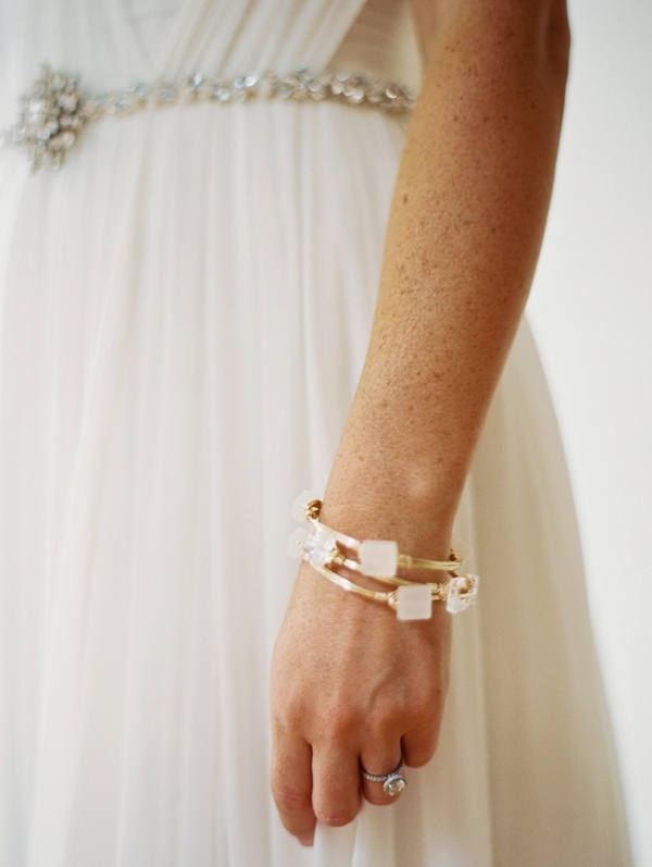 rustic-venue-meets-gold-details-in