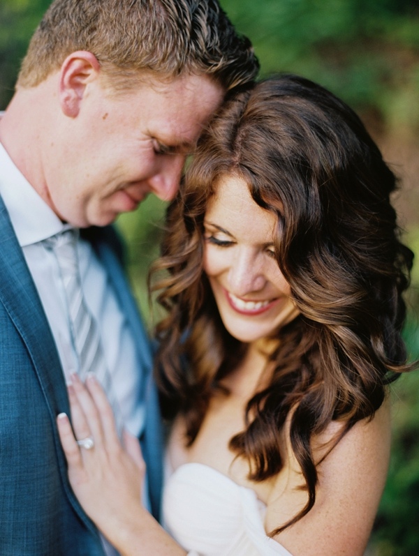 rustic-venue-meets-gold-details-in
