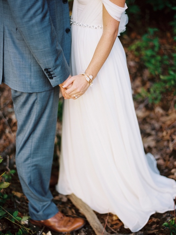 rustic-venue-meets-gold-details-in