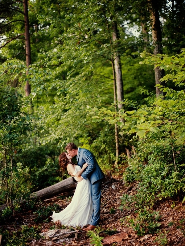 rustic-venue-meets-gold-details-in