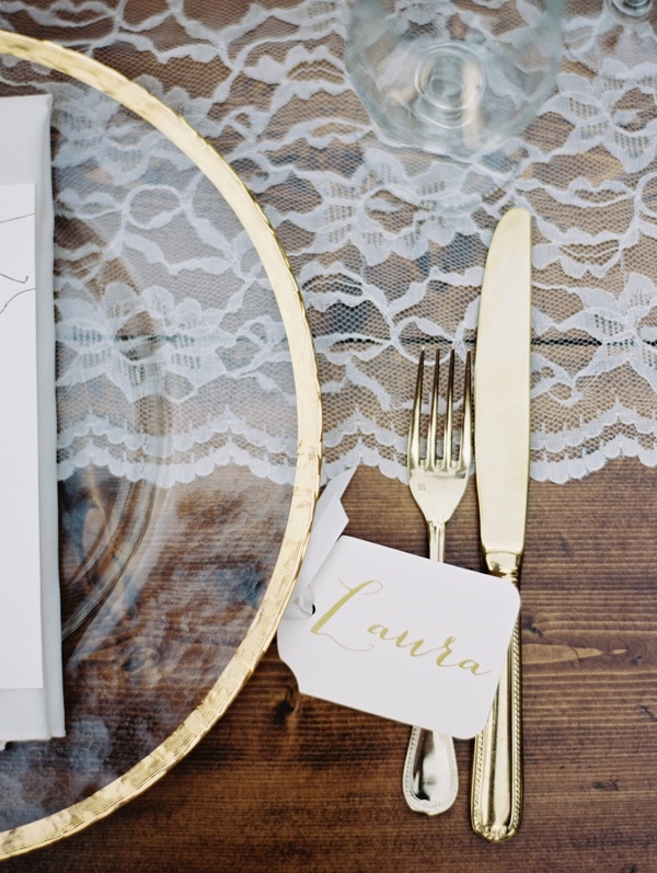rustic-venue-meets-gold-details-in