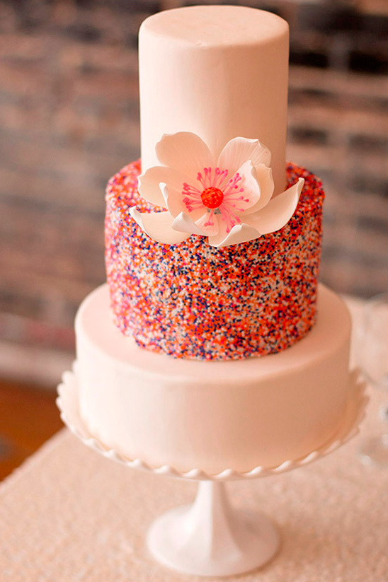 sparkly wedding cake