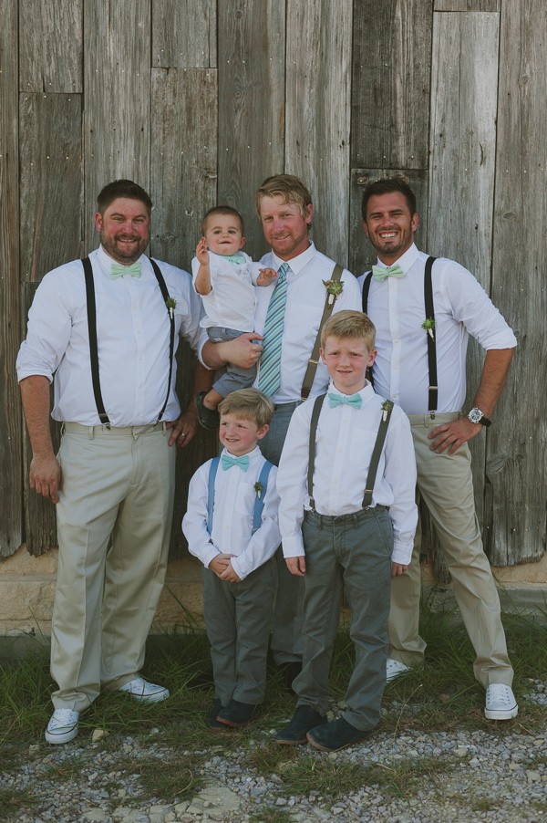 boho-wedding-at-starhill-ranch-in-texas