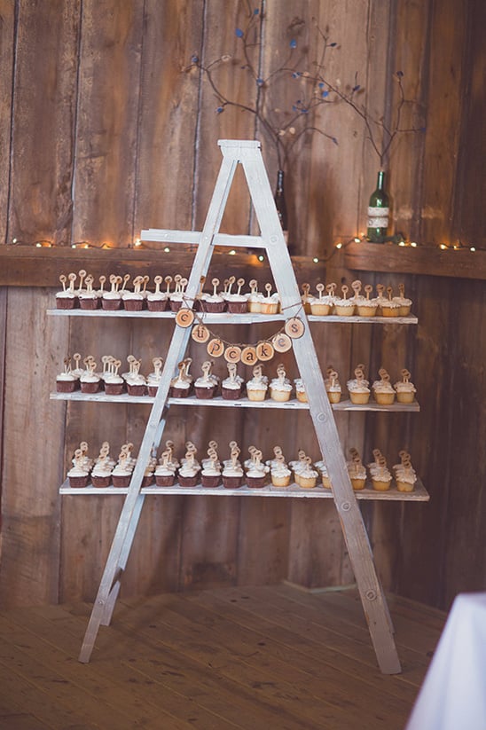 ladder cupcake display