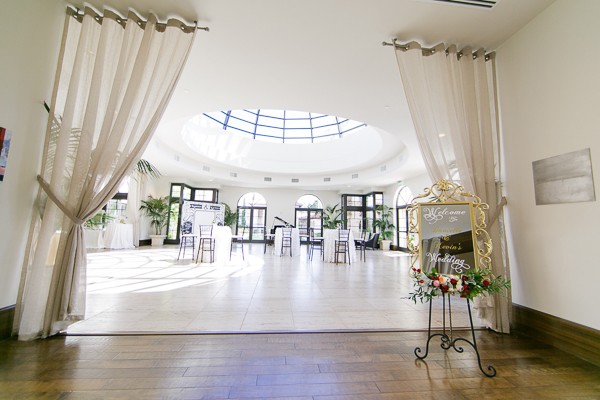 chic-atrium-wedding-ideas