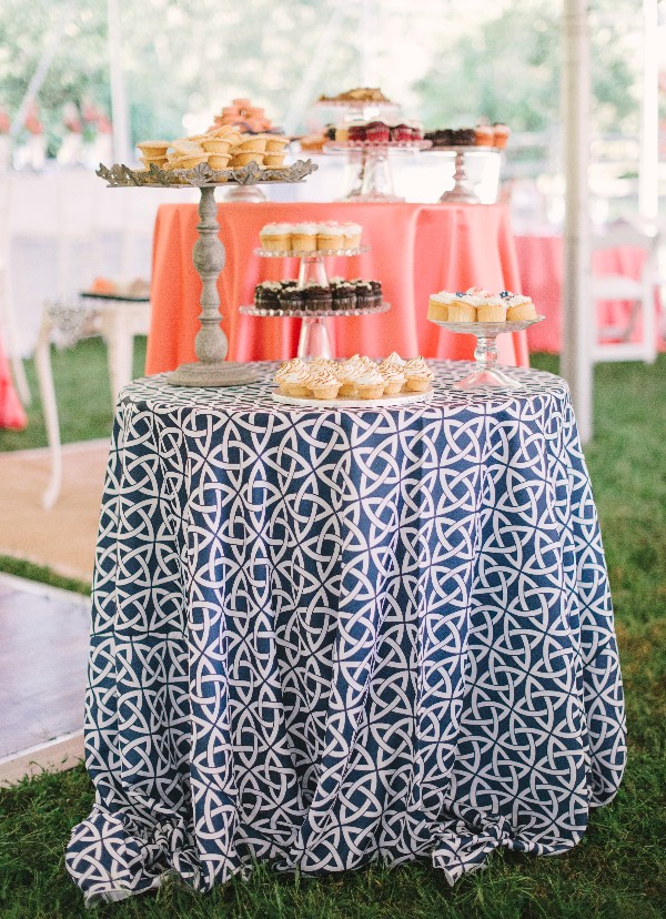 colorful-and-preppy-southern-wedding