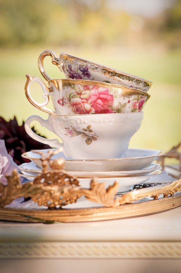 dark-and-romantic-bridal-shower-tea
