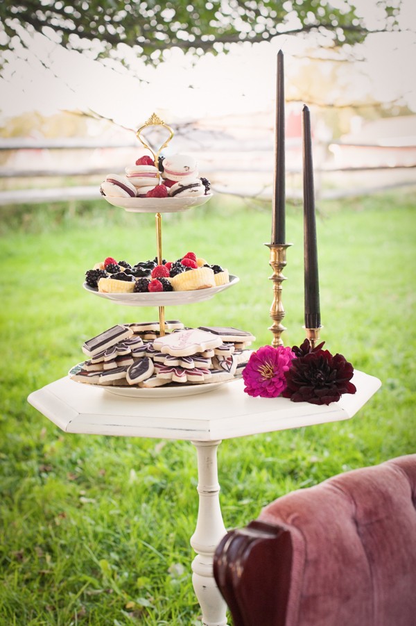 dark-and-romantic-bridal-shower-tea