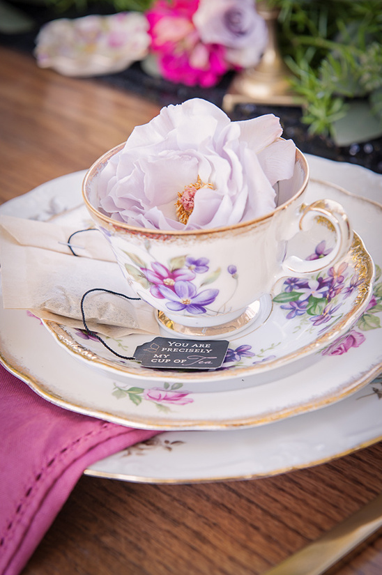 tea cup place setting
