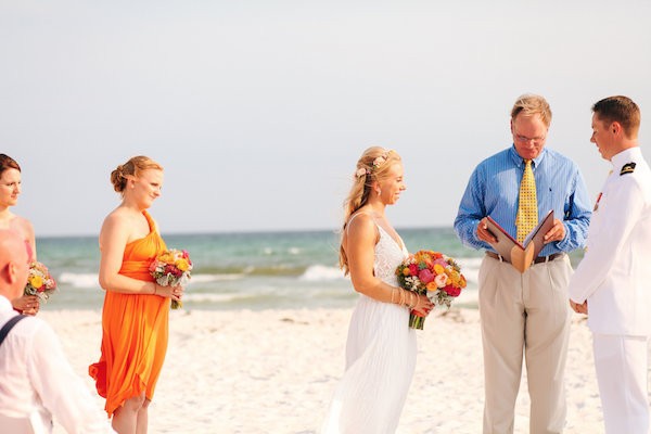 diy-beach-wedding-for-10k