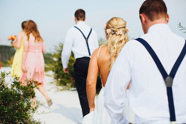 diy-beach-wedding-for-10k