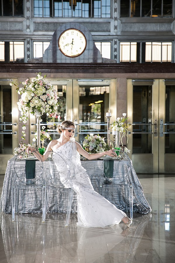 green-and-silver-glam-wedding