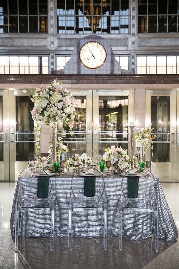 green-and-silver-glam-wedding