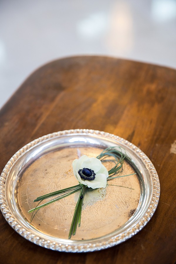 green-and-silver-glam-wedding